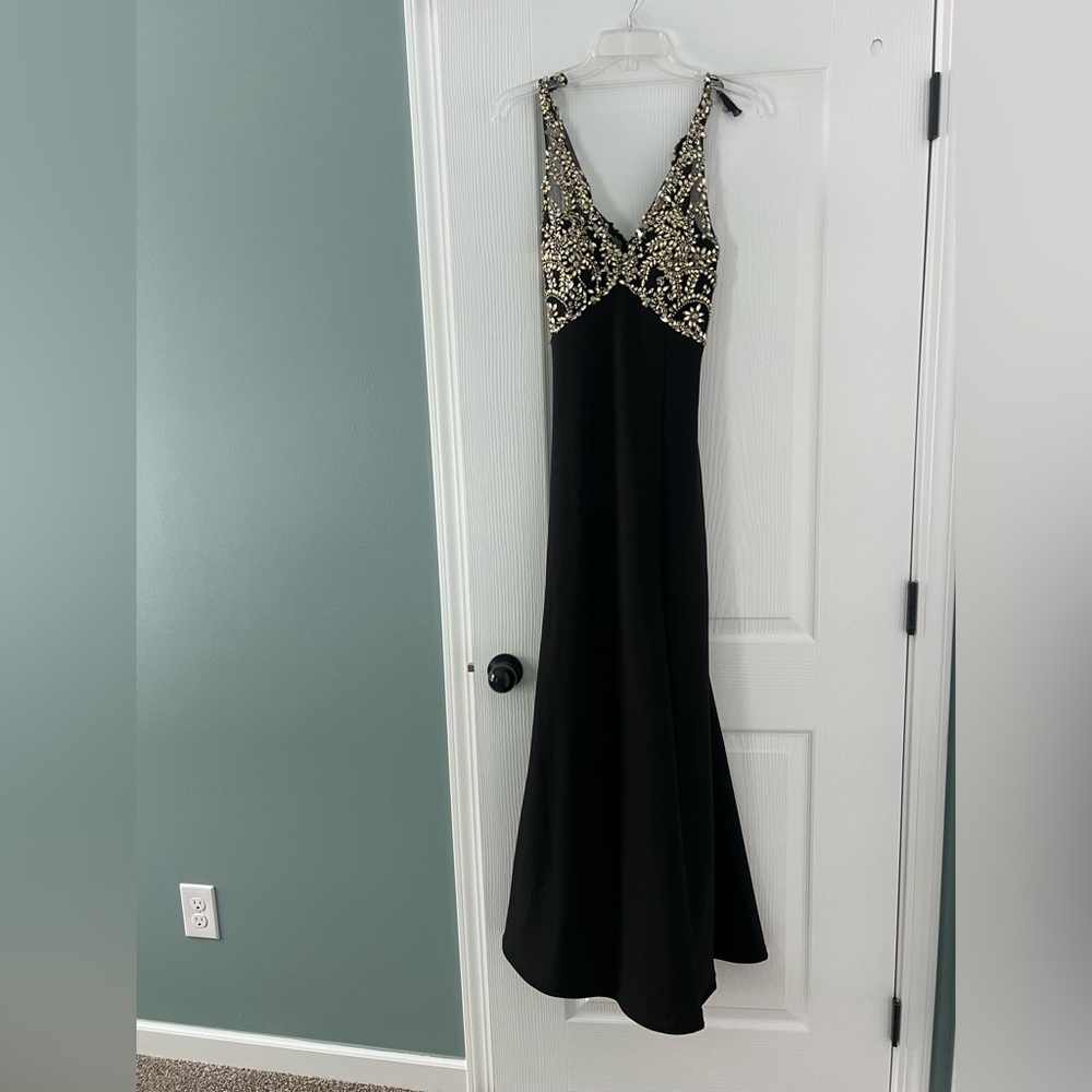 Prom dress/Evening gown